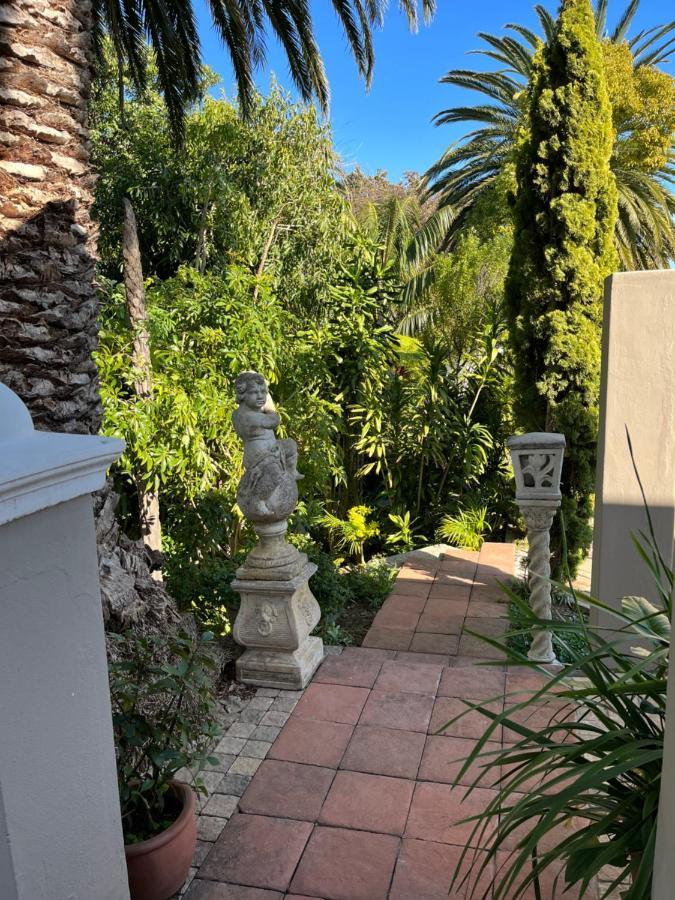 Somerset West Garden Apartments 1 Esterno foto